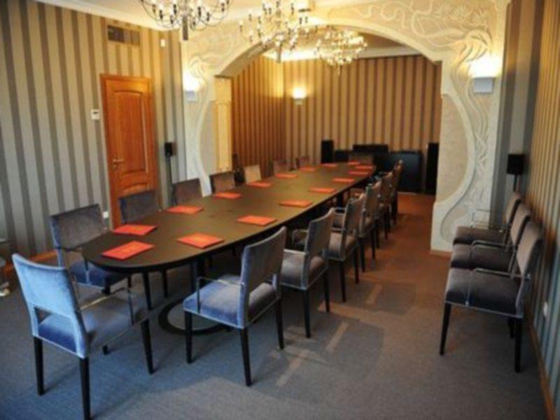 Diplomat Club Hotel Кишинёв Удобства фото