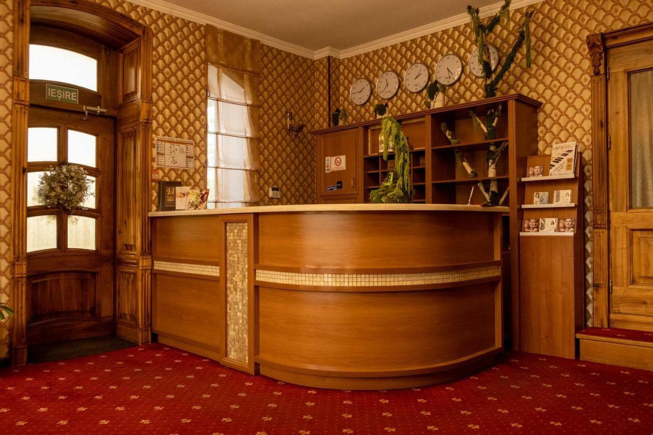 Diplomat Club Hotel Кишинёв Экстерьер фото