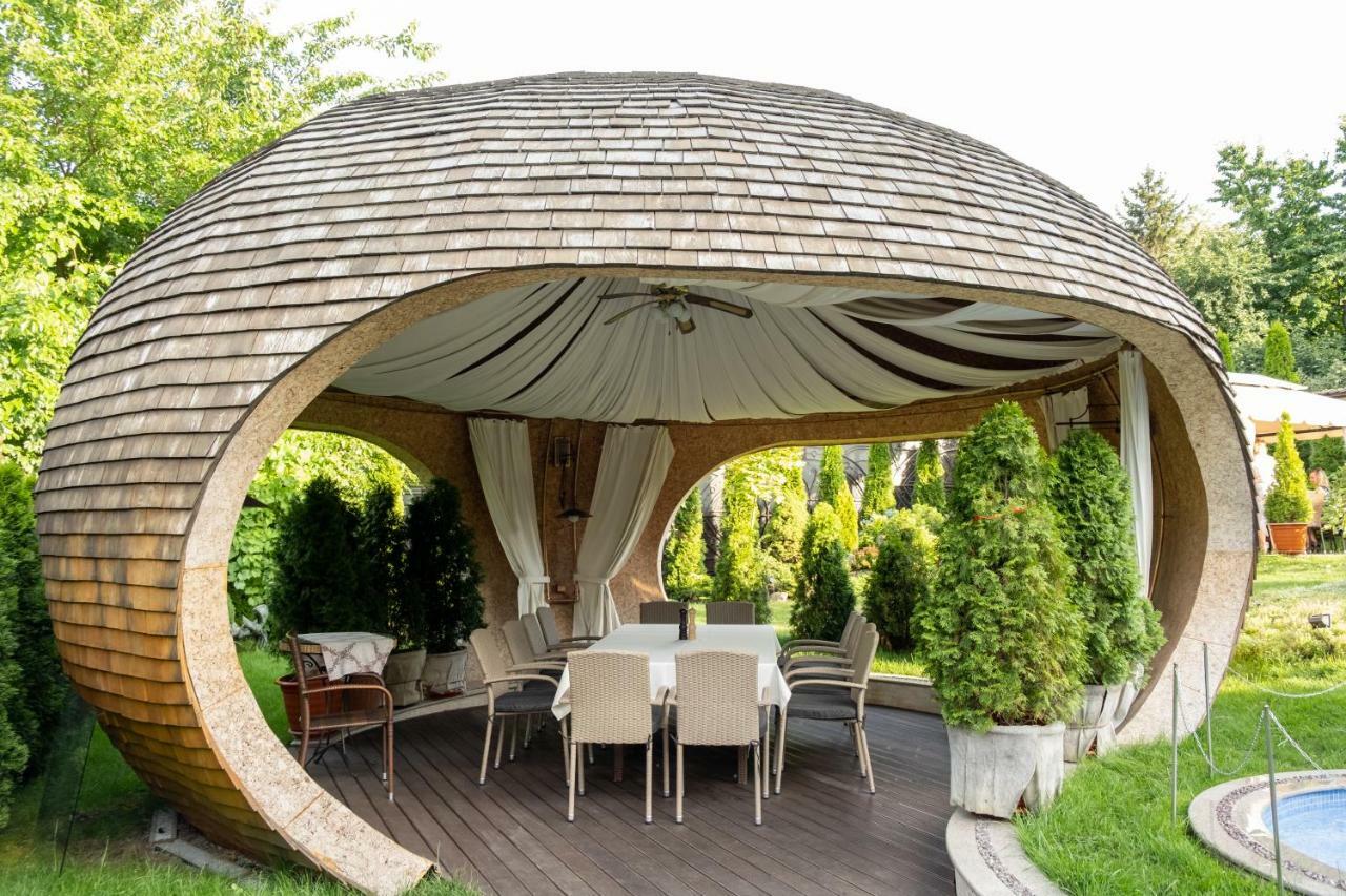 Diplomat Club Hotel Кишинёв Экстерьер фото