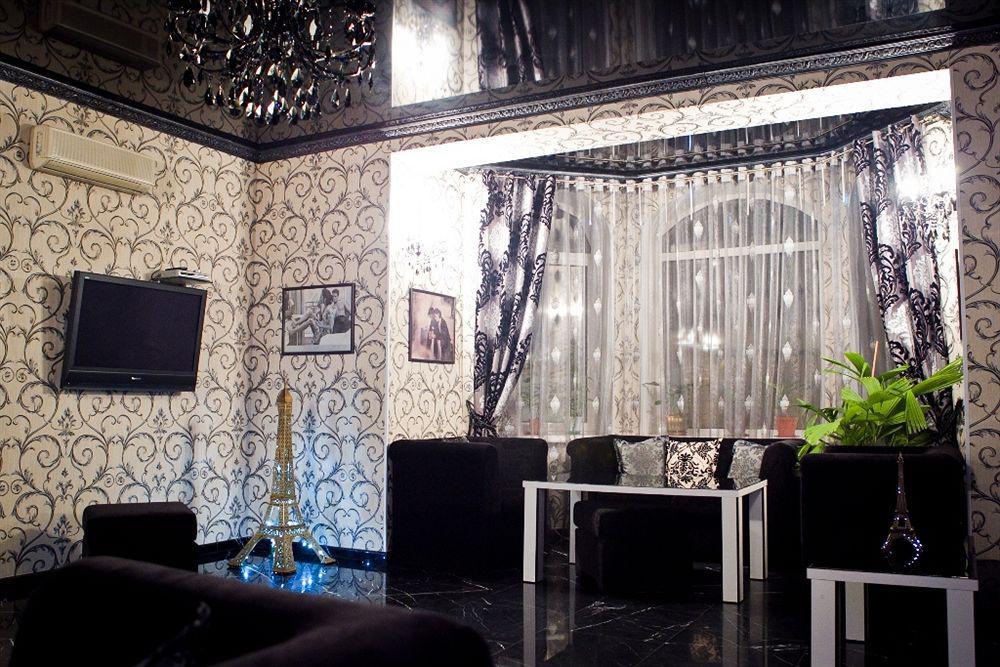 Diplomat Club Hotel Кишинёв Интерьер фото